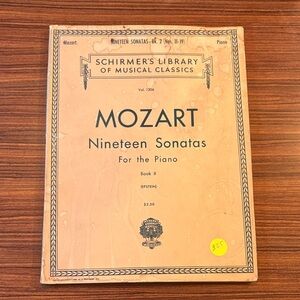 Schirmer's Library Mozart Nineteen Sonatas - Pale Peach Cover